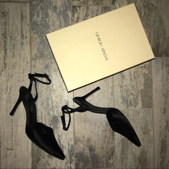 Giorgio Armani Black Chanel Heels - Picture 3 of 9